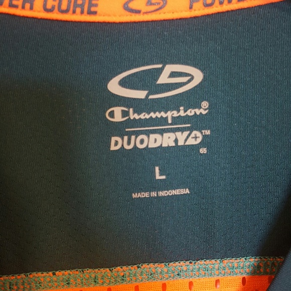 Champion Men Duo Dry Large Green Workout Shirt - Picture 3 of 3